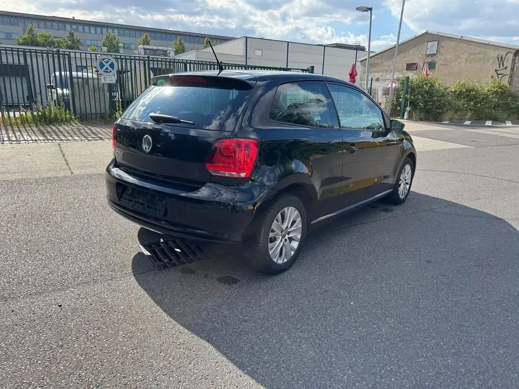 Gebraucht VW Polo Life 60 PS (44 kW) 2013 Schwarz Kleinwagen