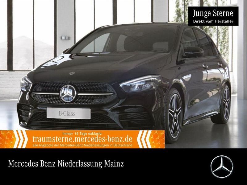 Schwarz Gebraucht 2021 Mercedes B250e AMG Van / Kleinbus | 27.990 € (Teuer) - Bild 1/3