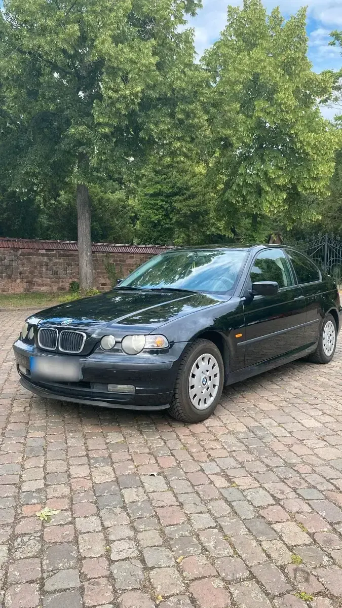 Gebraucht BMW 316 Compact 116 PS (85 kW) 2003 Schwarz Kleinwagen