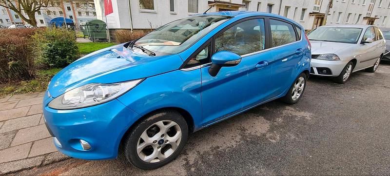 Gebraucht Ford Fiesta 120 PS (88 kW) 2009 Blau Kleinwagen