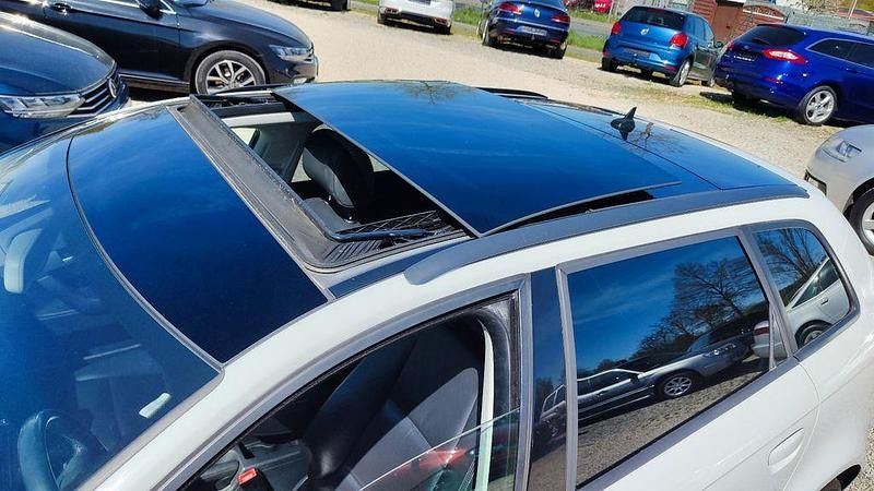 Second-hand Audi A3 Ambiente 200 CP (147 kW) 2010 Alb Hatchback