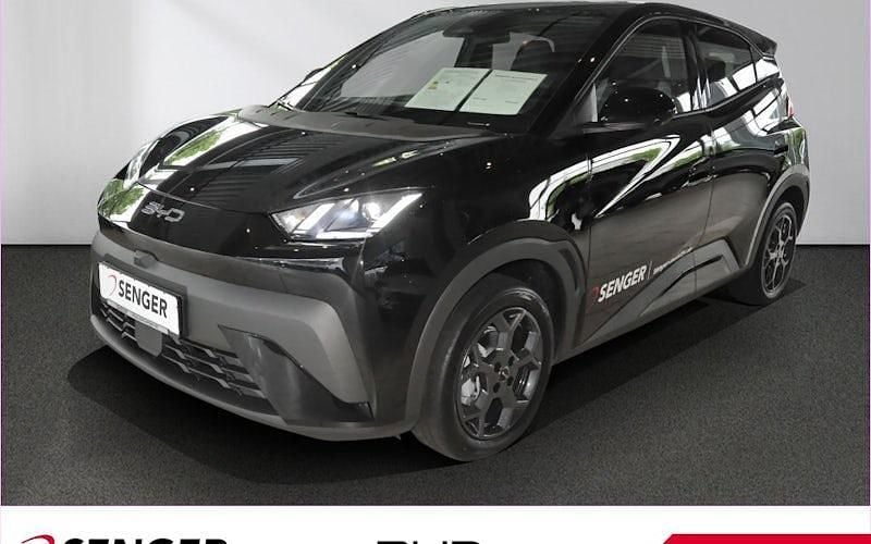 Schwarz Gebraucht 2025 BYD Dolphin Comfort Kleinwagen | 29.970 € (Fairer Preis) - Bild 1/4