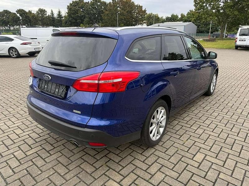 Gebraucht Ford Focus Titanium 150 PS (110 kW) 2018 Blau Kombi