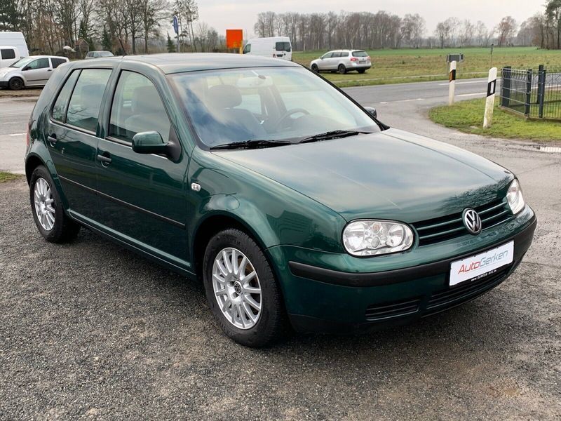 Gebraucht 2001 VW Golf IV 2.0 Benzin 116 PS (€ 3.500