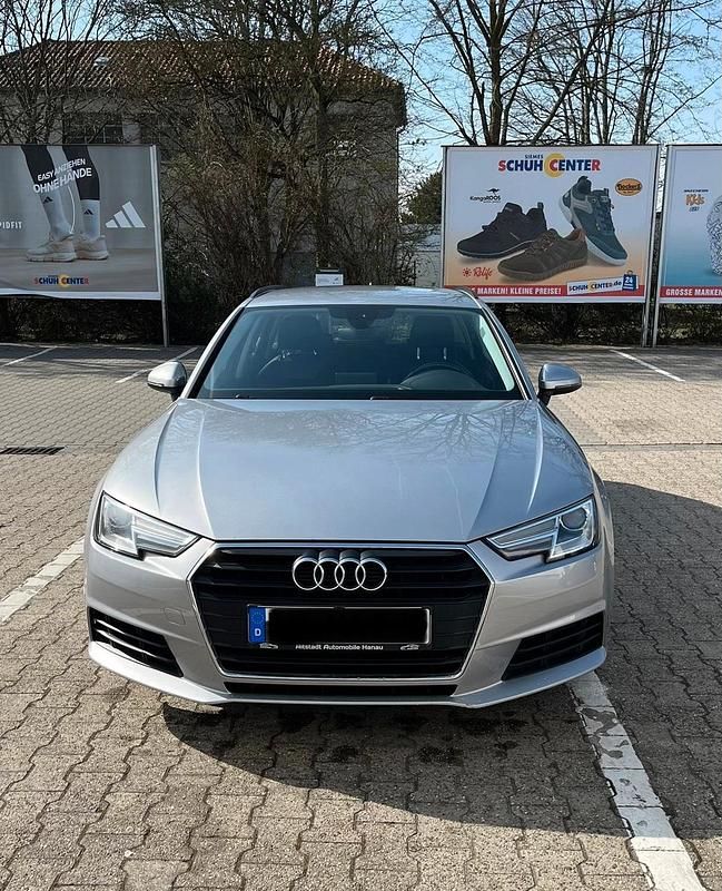 Gebraucht Audi A4 150 PS (110 kW) 2017 Silber Kombi