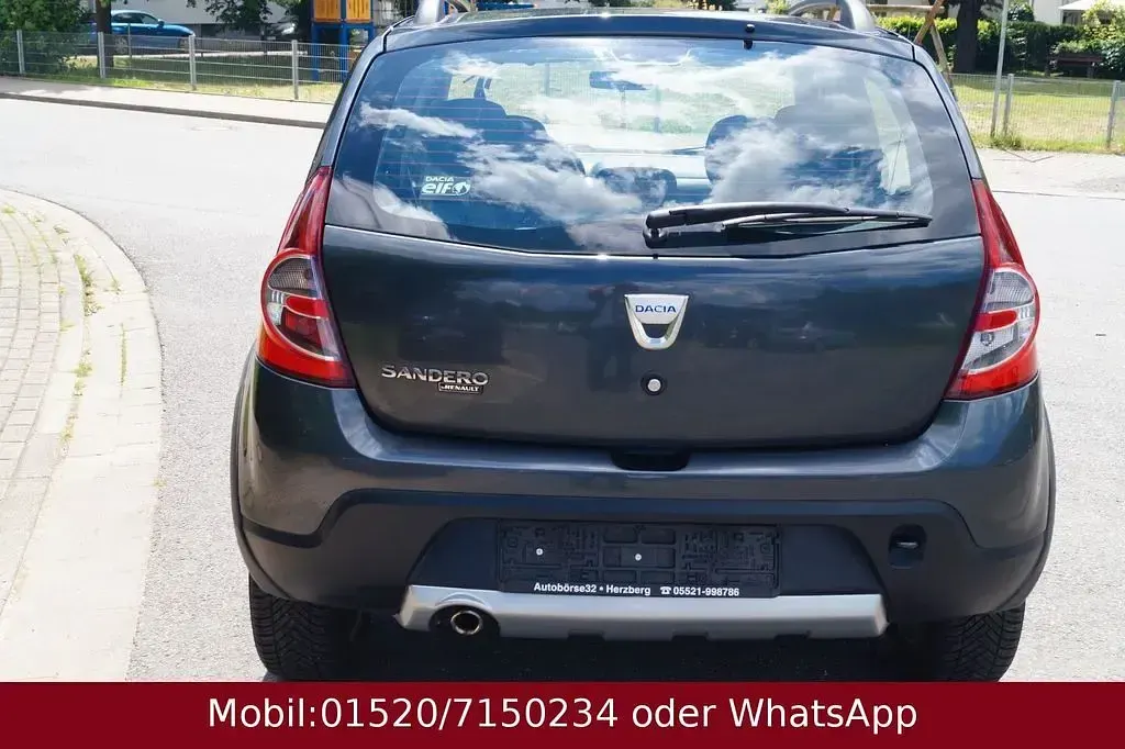 Gebraucht Dacia Sandero Stepway 87 PS (63 kW) 2010 Grau Limousine