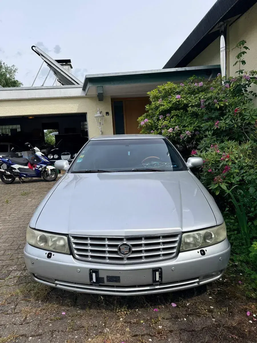 Gebraucht Cadillac Seville STS 305 PS (224 kW) 2003 Silber Limousine