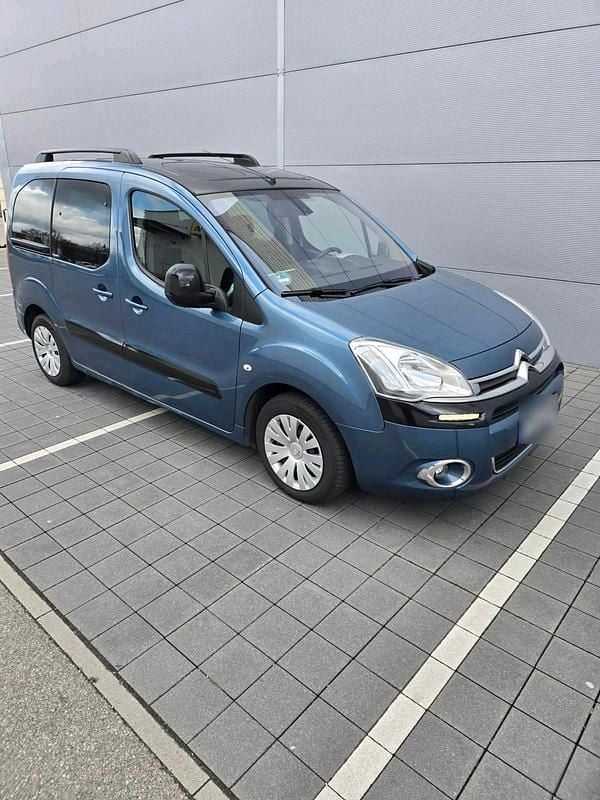 Gebraucht Citroën Berlingo Exclusive 90 PS (66 kW) 2013 Blau Van / Kleinbus