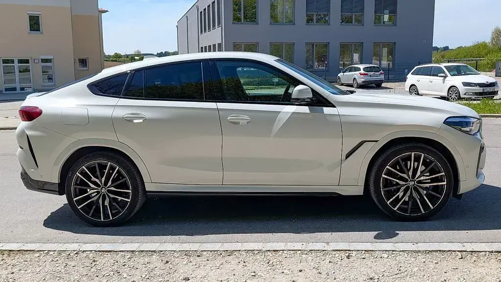 Gebraucht BMW X6 M50 Performance 400 PS (294 kW) 2020 Weiß SUV