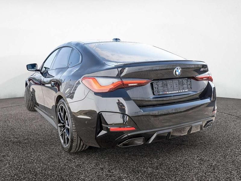 Gebraucht BMW 440 374 PS (275 kW) 2023 Saphirschwarz Coupé