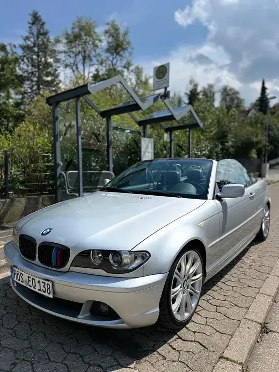Gebraucht BMW 320 Cabriolet M Sport 150 PS (110 kW) 2005 Silber Cabrio