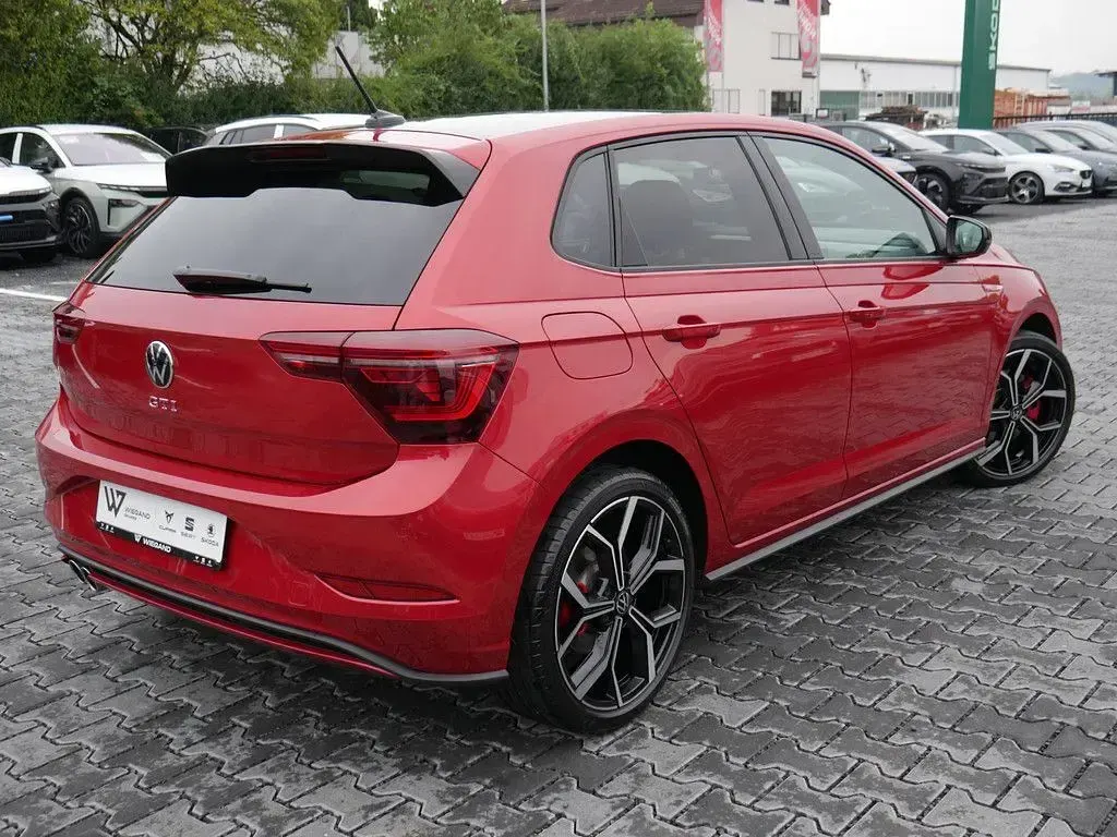 Gebraucht VW Polo Beats 207 PS (152 kW) 2024 Rot Kleinwagen