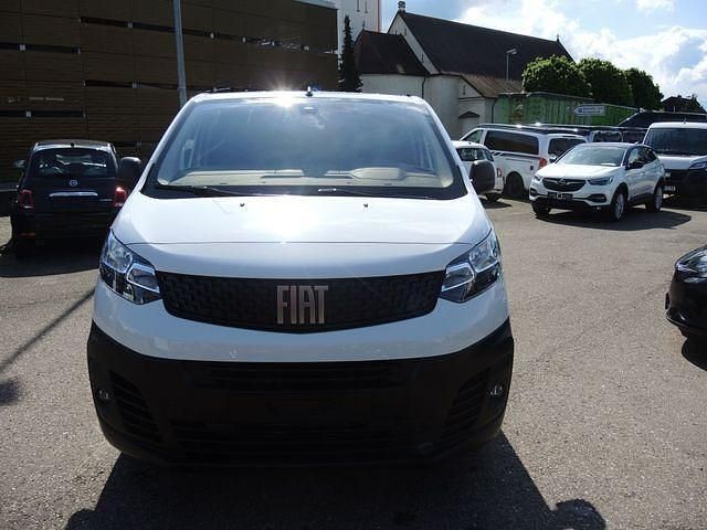 Gebraucht Fiat e-Scudo 100 kW (136 PS) 2023 Weiß Van / Kleinbus