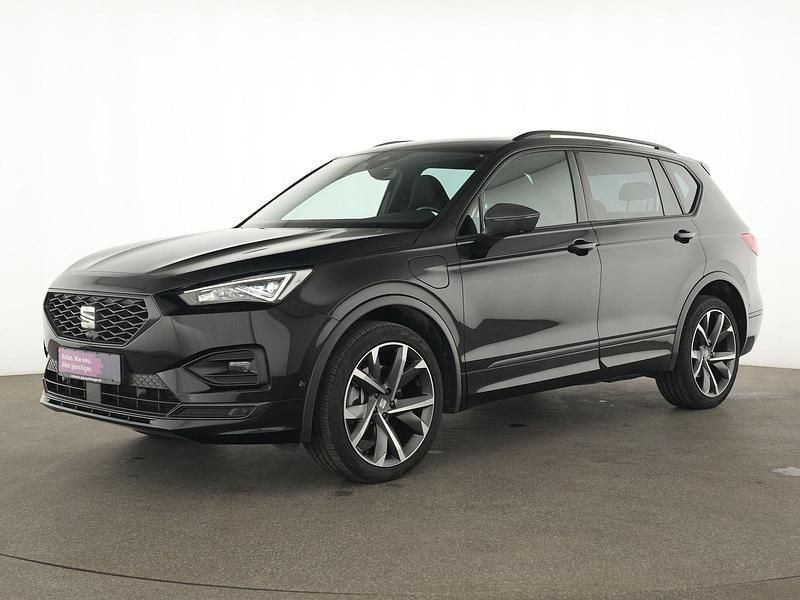 Deep schwarz Gebraucht 2022 Seat Tarraco FR SUV | 31.875 € (Fairer Preis) - Bild 1/4