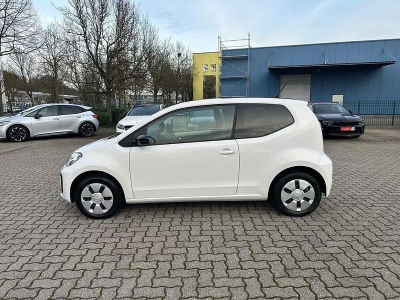 Gebraucht VW up! take up! 60 PS (44 kW) 2017 Weiß Kleinwagen