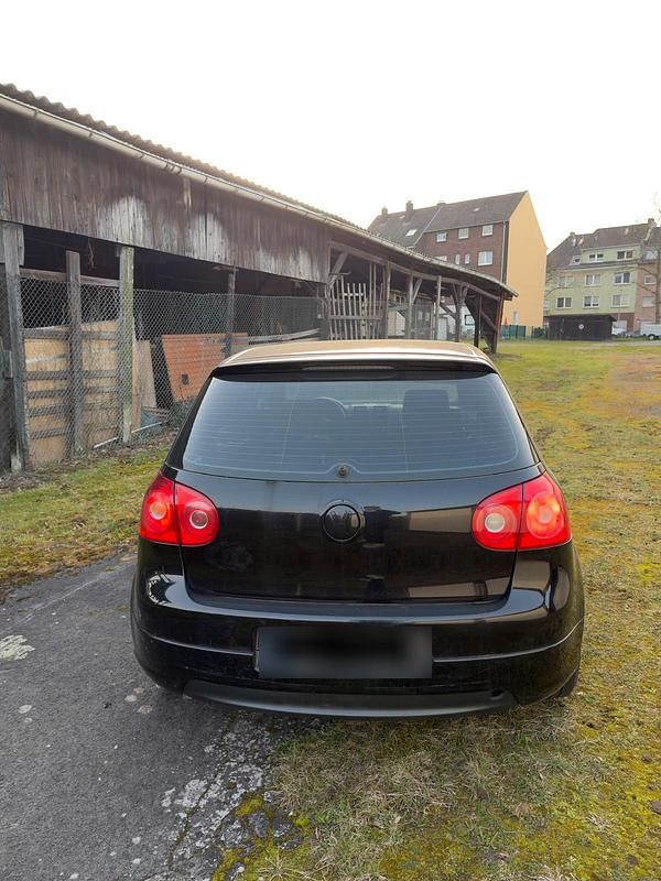 Gebraucht VW Golf 105 PS (77 kW) 2005 Schwarz Coupé