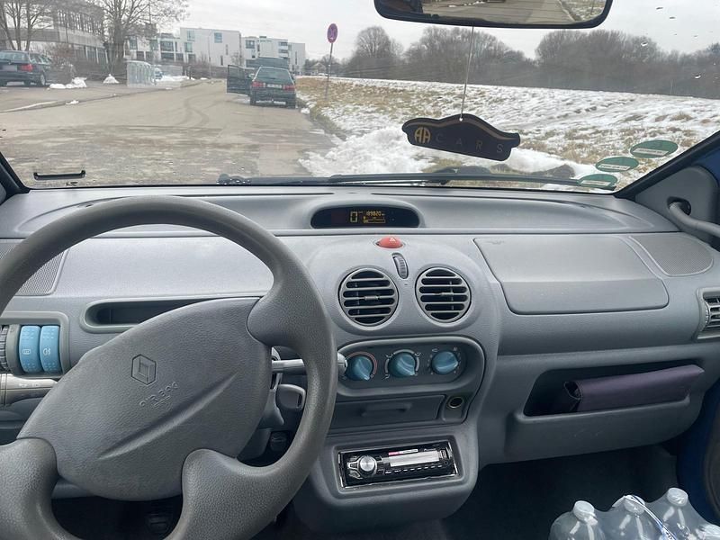 Gebraucht Renault Twingo 60 PS (44 kW) 2005 Blau Kleinwagen