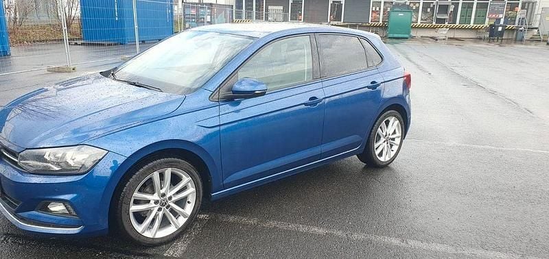 Gebraucht VW Polo Highline 95 PS (69 kW) 2021 Blau Kleinwagen
