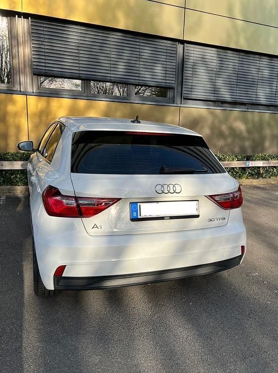 Gebraucht Audi A1 116 PS (85 kW) 2021 Weiß SUV