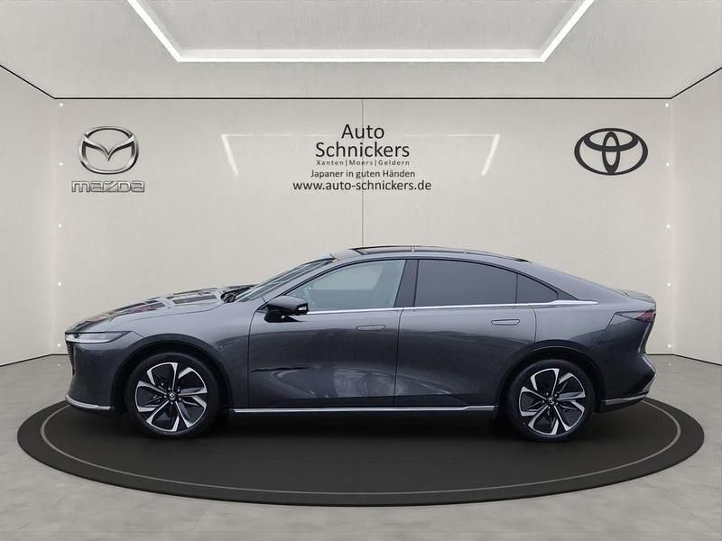 Neu Mazda 6e Takumi-Line 189 kW (258 PS) 2026 Grau Limousine