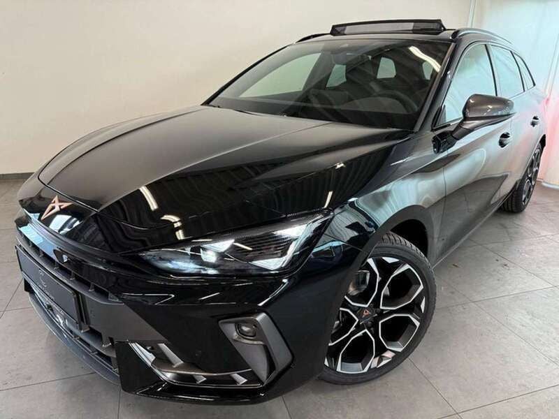 Midnight schwarz metallic Neu 2025 Cupra Leon Kombi | 34.450 € (Guter Preis) - Bild 1/4