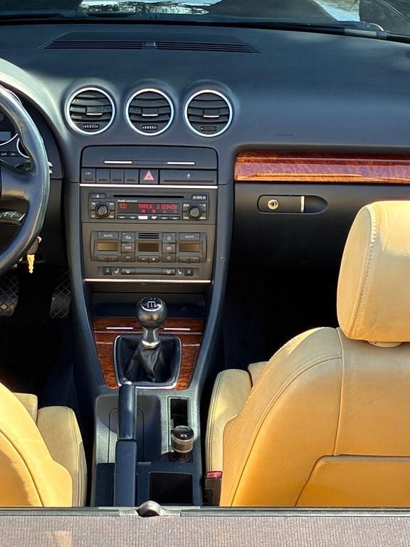 Gebraucht Audi Cabriolet 163 PS (119 kW) 2005 Blau Cabrio