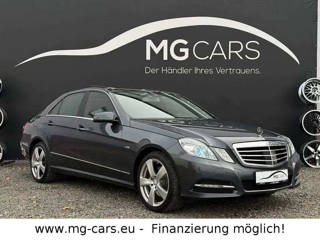 Gebraucht Mercedes E350 292 PS (214 kW) 2011 Tenoritgrau Limousine