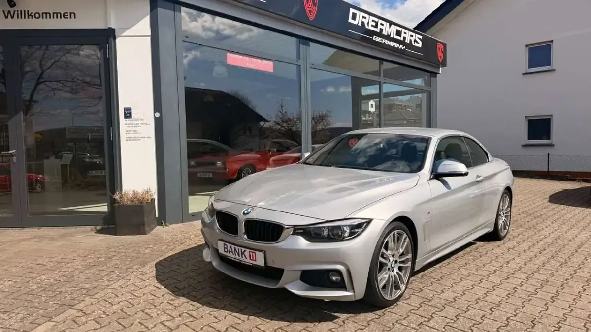 Gebraucht BMW 420 Cabriolet M Sport 190 PS (139 kW) 2018 Glaciersilber Cabrio