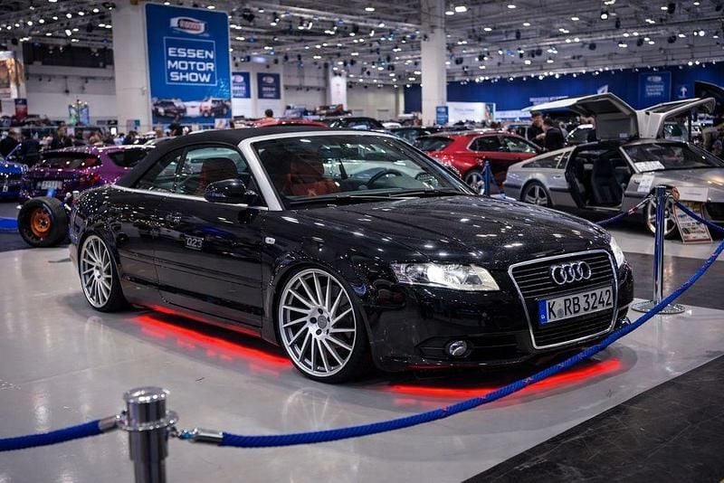 Gebraucht Audi A4 Cabriolet S-Line 140 PS (102 kW) 2006 Schwarz Cabrio