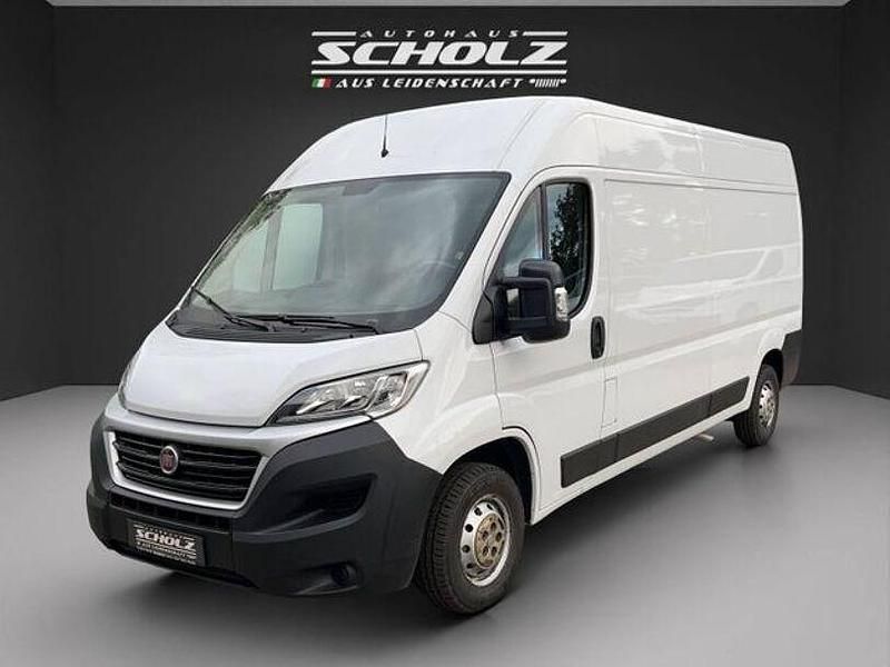 Weiss Gebraucht 2019 Fiat Ducato Van | 20.990 € - Bild 1/4
