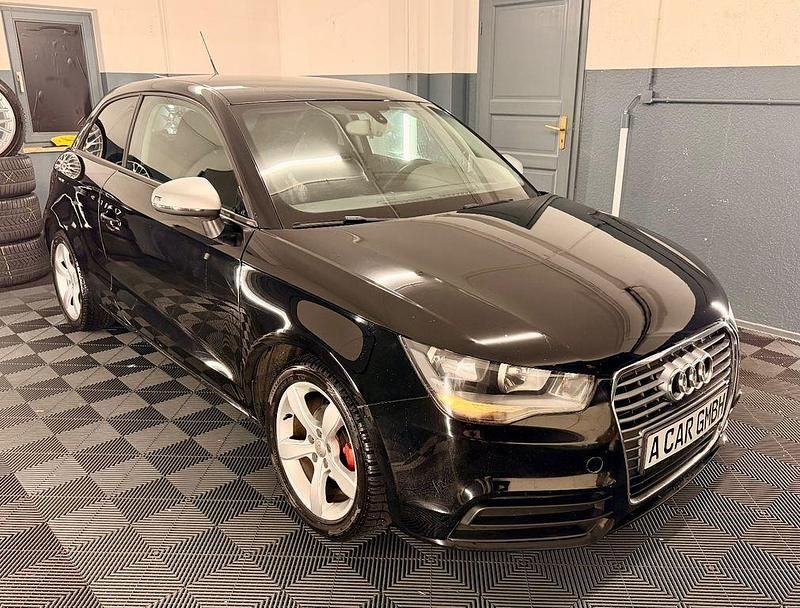 Schwarz Gebraucht 2012 Audi A1 Attraction Kleinwagen | 6.490 € (Superpreis) - Bild 1/4