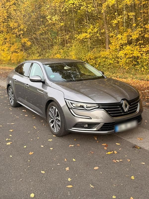 Grau Gebraucht 2017 Renault Talisman Limousine | 10.200 € (Fairer Preis) - Bild 1/4