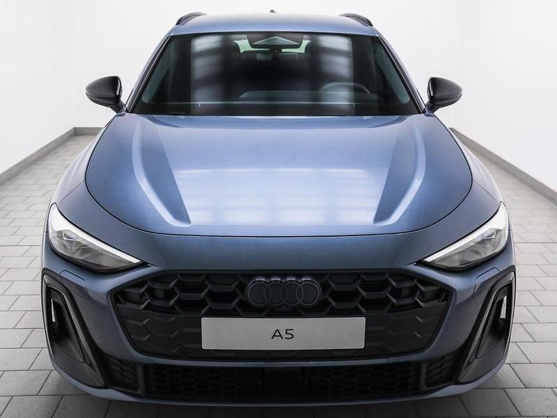 Neu Audi A5 S-Line 204 PS (150 kW) 2025 Blau Coupé