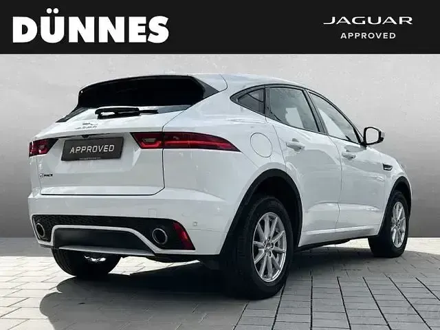 Usata Jaguar E-Pace R-Dynamic 152 CV (111 kW) 2019 Bianco SUV