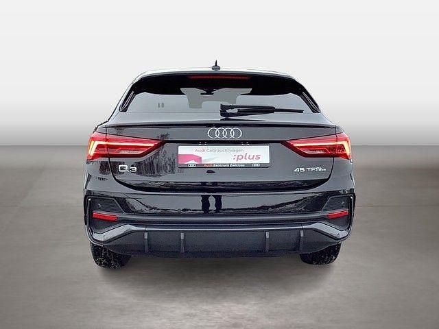 Gebraucht Audi Q3 Sportback Basis 150 PS (110 kW) 2022 Schwarz SUV