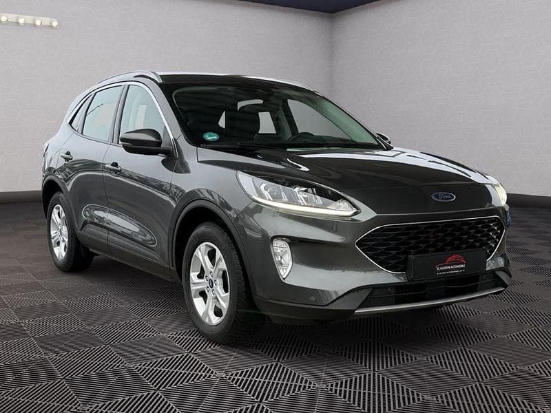 Grau Gebraucht 2020 Ford Kuga Cool & Connect SUV | 15.450 € (Superpreis) - Bild 1/4