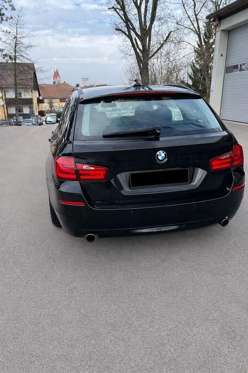 Gebraucht BMW 535 313 PS (230 kW) 2012 Schwarz Kombi