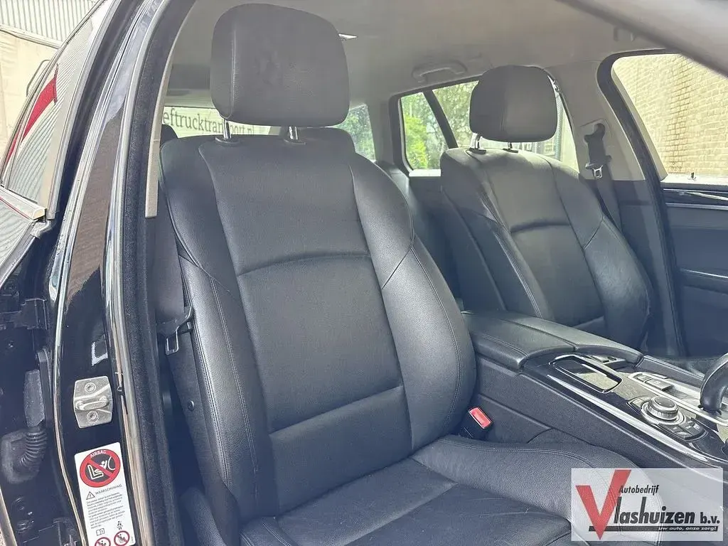 Gebraucht BMW 528 Executive 258 PS (189 kW) 2011 Schwarz Kombi
