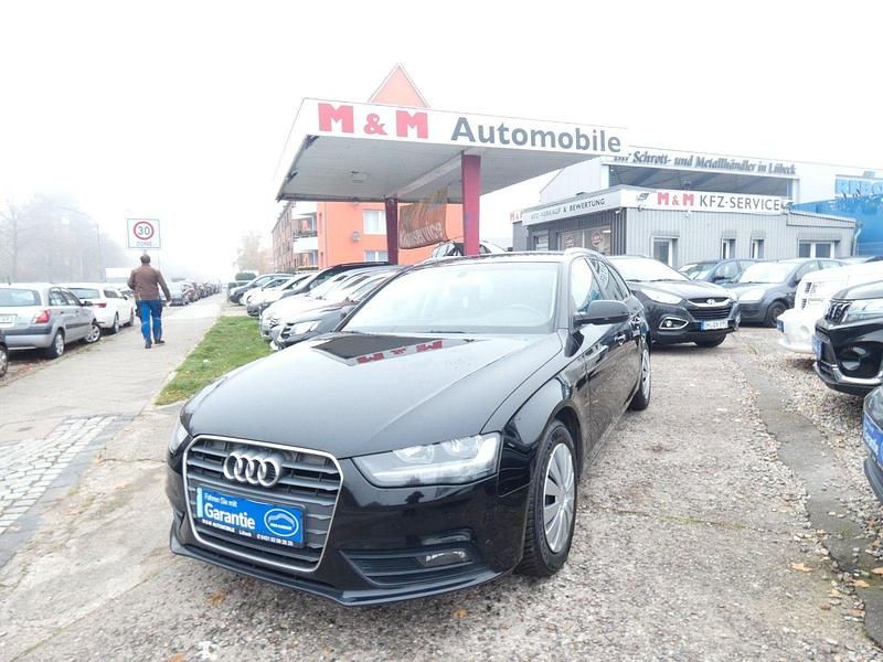 Schwarz Gebraucht 2012 Audi A4 Attraction Kombi | 6.500 € (Superpreis) - Bild 1/4