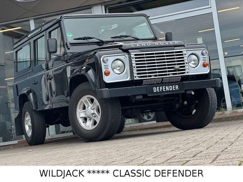 Schwarz metallic Gebraucht 2008 Land Rover Defender SUV | 48.850 € - Bild 1/4