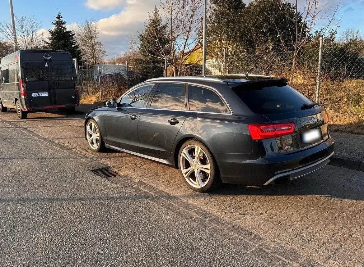 Gebraucht Audi S6 Performance 420 PS (308 kW) 2014 Blau Kombi