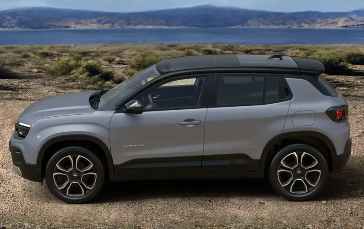 Neu Jeep Avenger Altitude 110 PS (80 kW) 2026 Snow white SUV