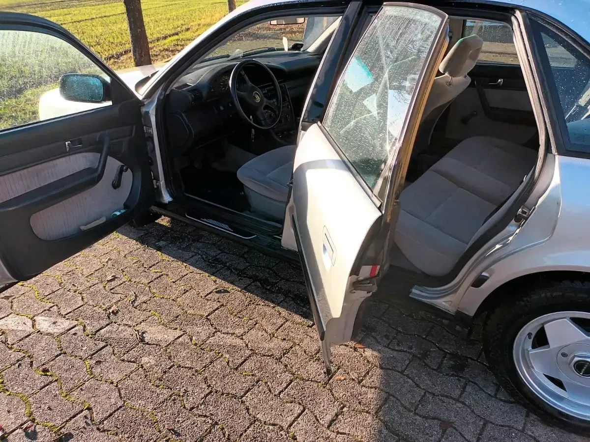 Gebraucht Audi 100 150 PS (110 kW) 1992 Silber Limousine