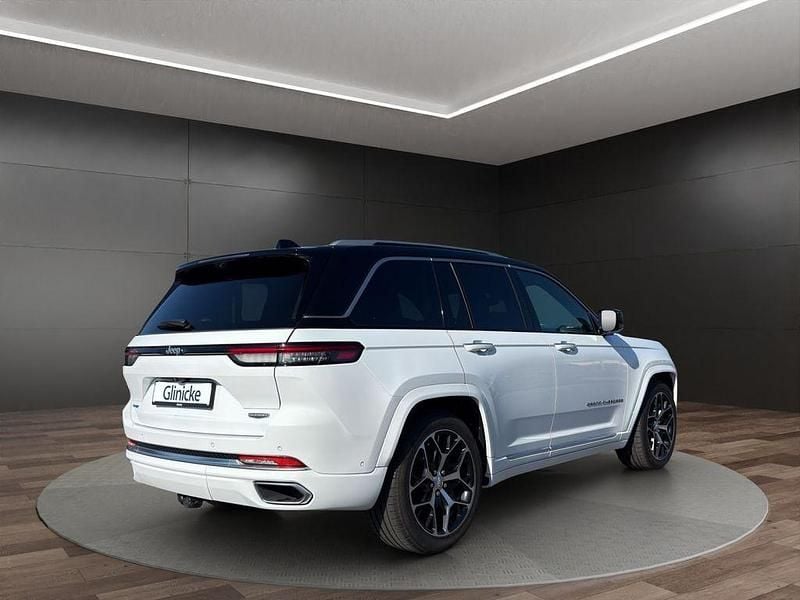 Gebraucht Jeep Grand Cherokee Summit 381 PS (280 kW) 2023 Bright white clear coat SUV
