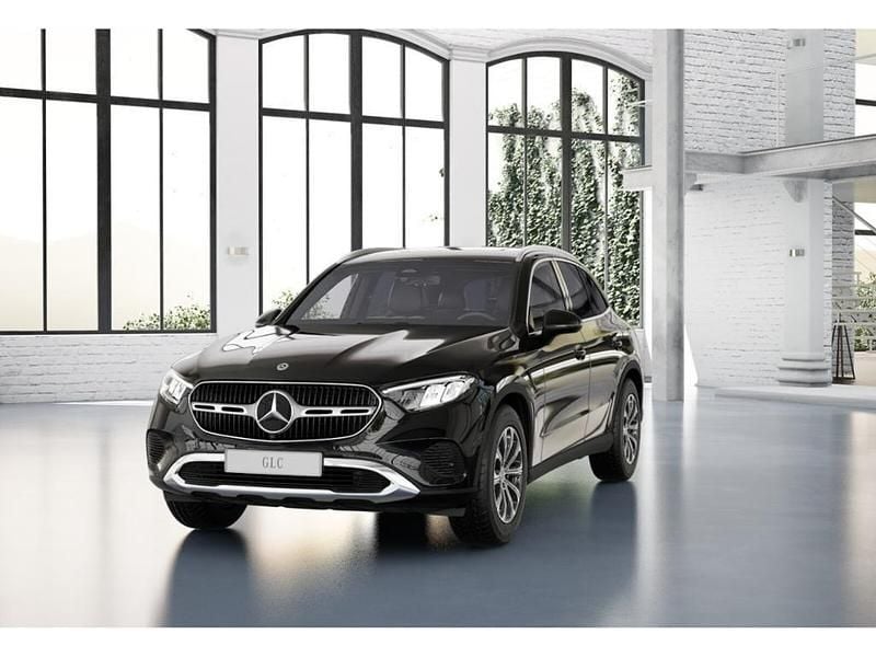 Unilack schwarz Gebraucht 2025 Mercedes GLC200 Avantgarde SUV | 51.740 € (Superpreis) - Bild 1/4