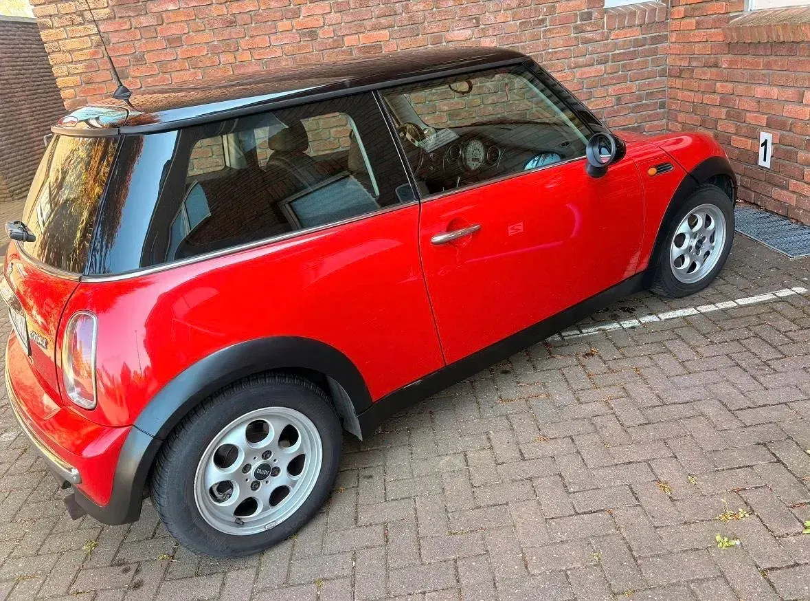 Occasion Mini Cooper 116 PK (85 kW) 2002 Rood Hatchback