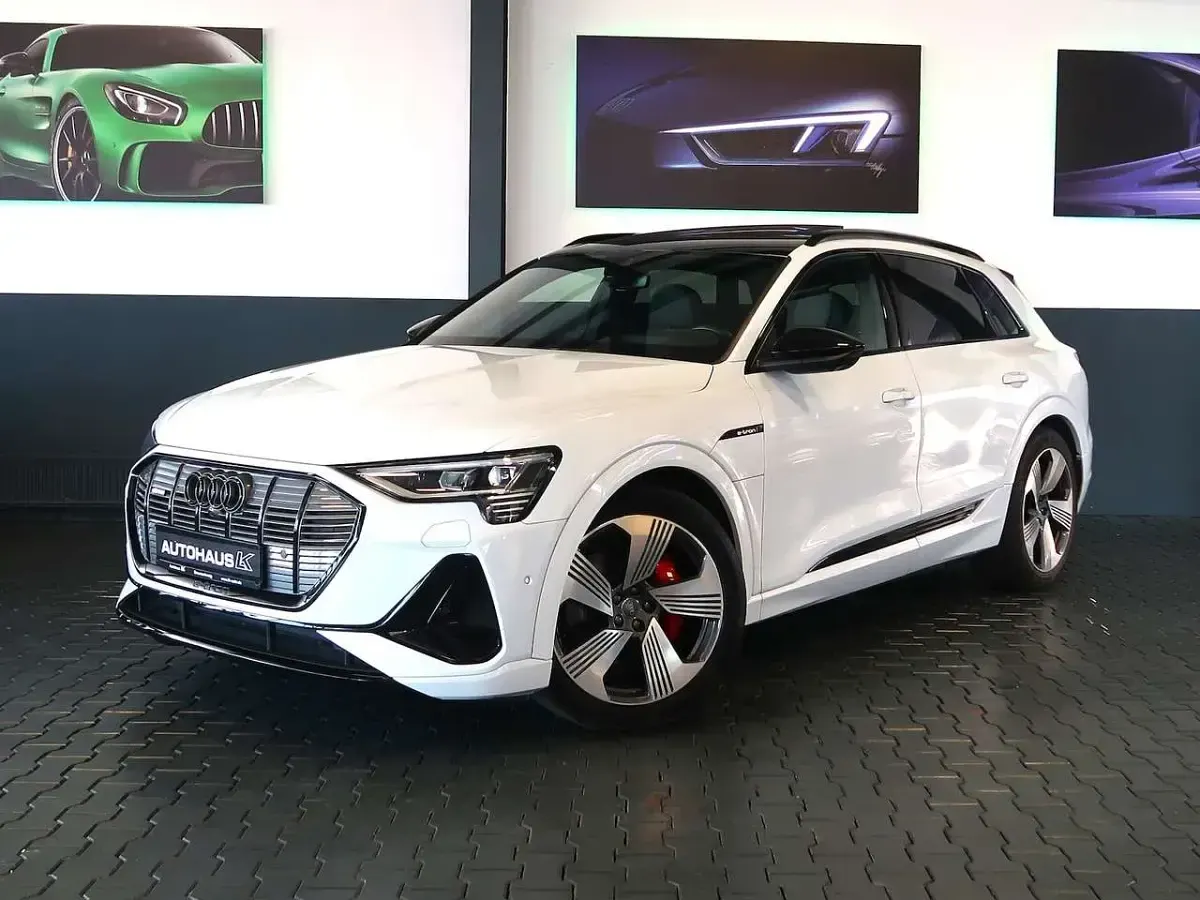 Usata Audi e-tron S-Line 300 kW (408 CV) 2020 Bianco SUV