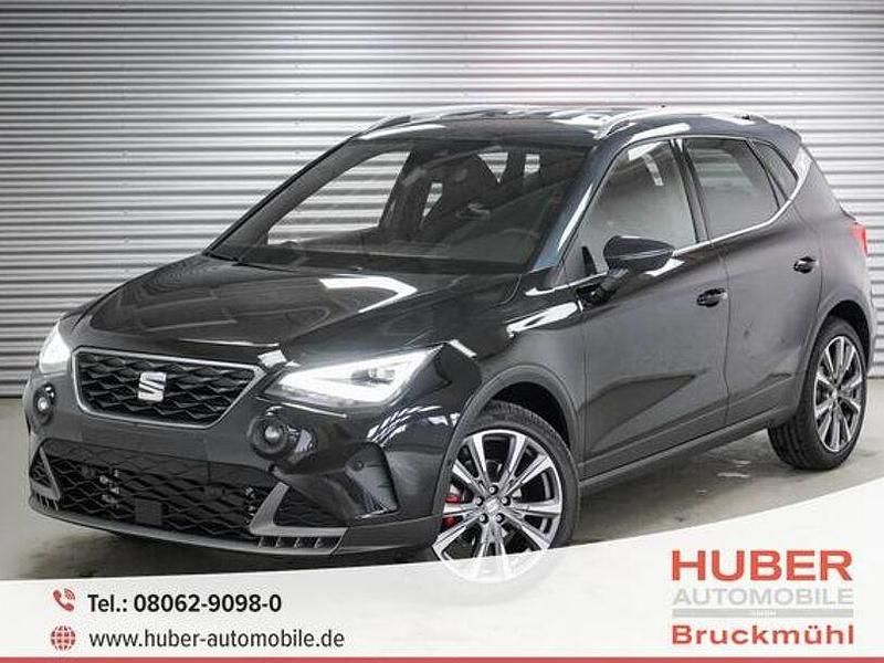Neu Seat Arona FR 150 PS (110 kW) 2025 Midnight black/dach grau metallic (0es7) SUV