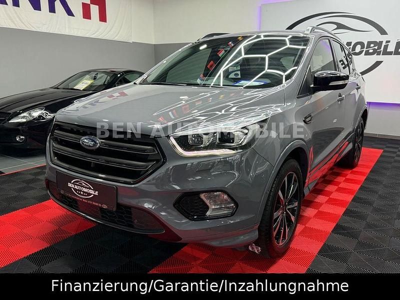 Gebraucht Ford Kuga ST-Line 150 PS (110 kW) 2019 Grau SUV