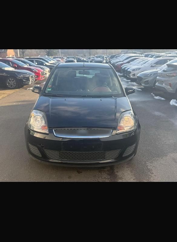 Schwarz Gebraucht 2007 Ford Fiesta Kleinwagen | 800 € (Fairer Preis) - Bild 1/4